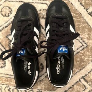 Adidas Black Samba size 8
